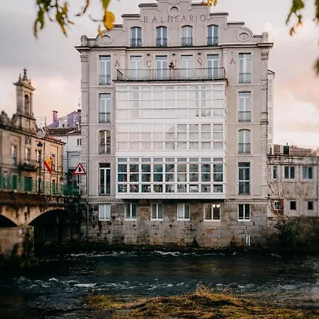 La Iglesia * Caldas De Reis