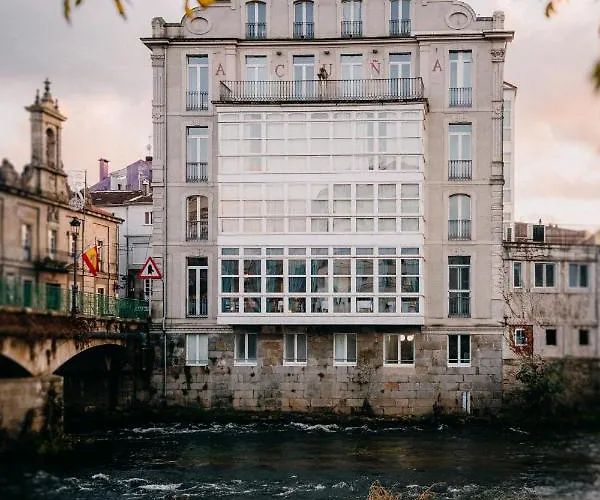La Iglesia * Caldas De Reis