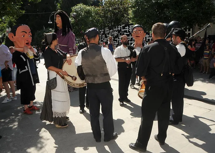 La Iglesia Caldas De Reis