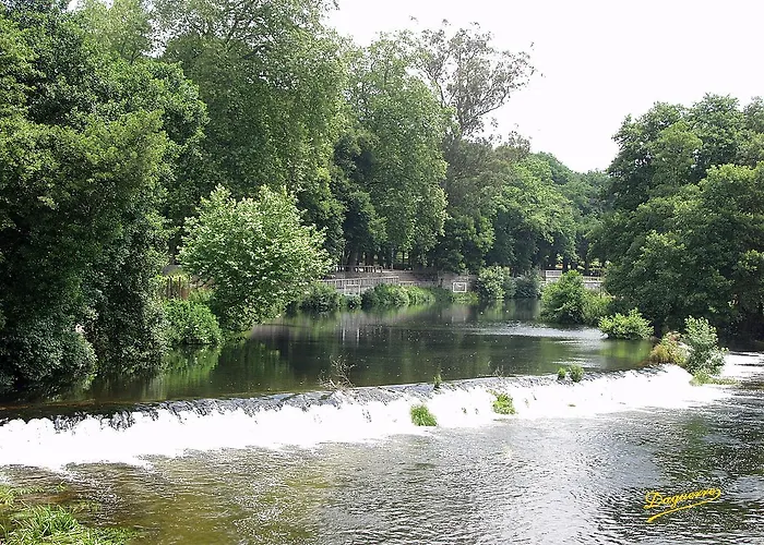 La Iglesia Caldas De Reis